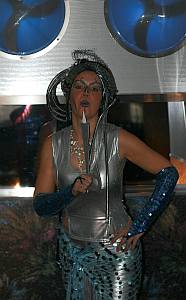 Erlangen - Alien Showgirl02 300h