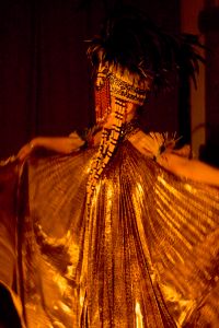 MO-Afro005Belichtung300h